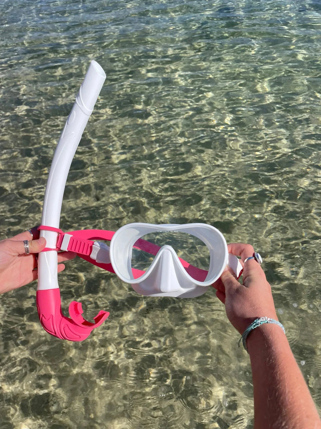 Seaside ave Mask & Snorkel Set - White wash Hibiscus Candy Combo