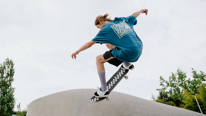 Quiksilver Shred Street Complete Skateboard - Summer vibes