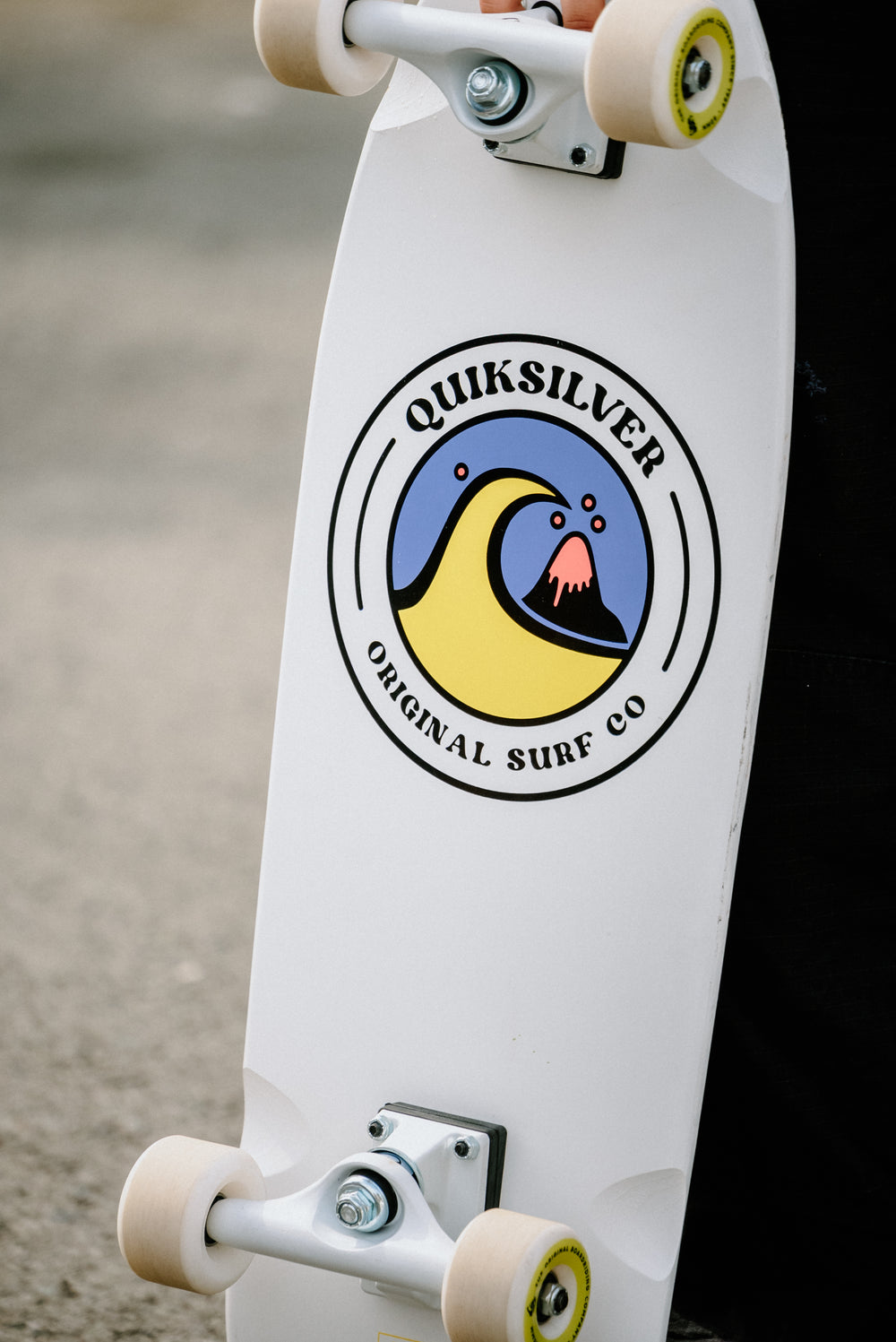 Quiksilver Bubbles Midlength Cruiser Skateboard - Summer vibes