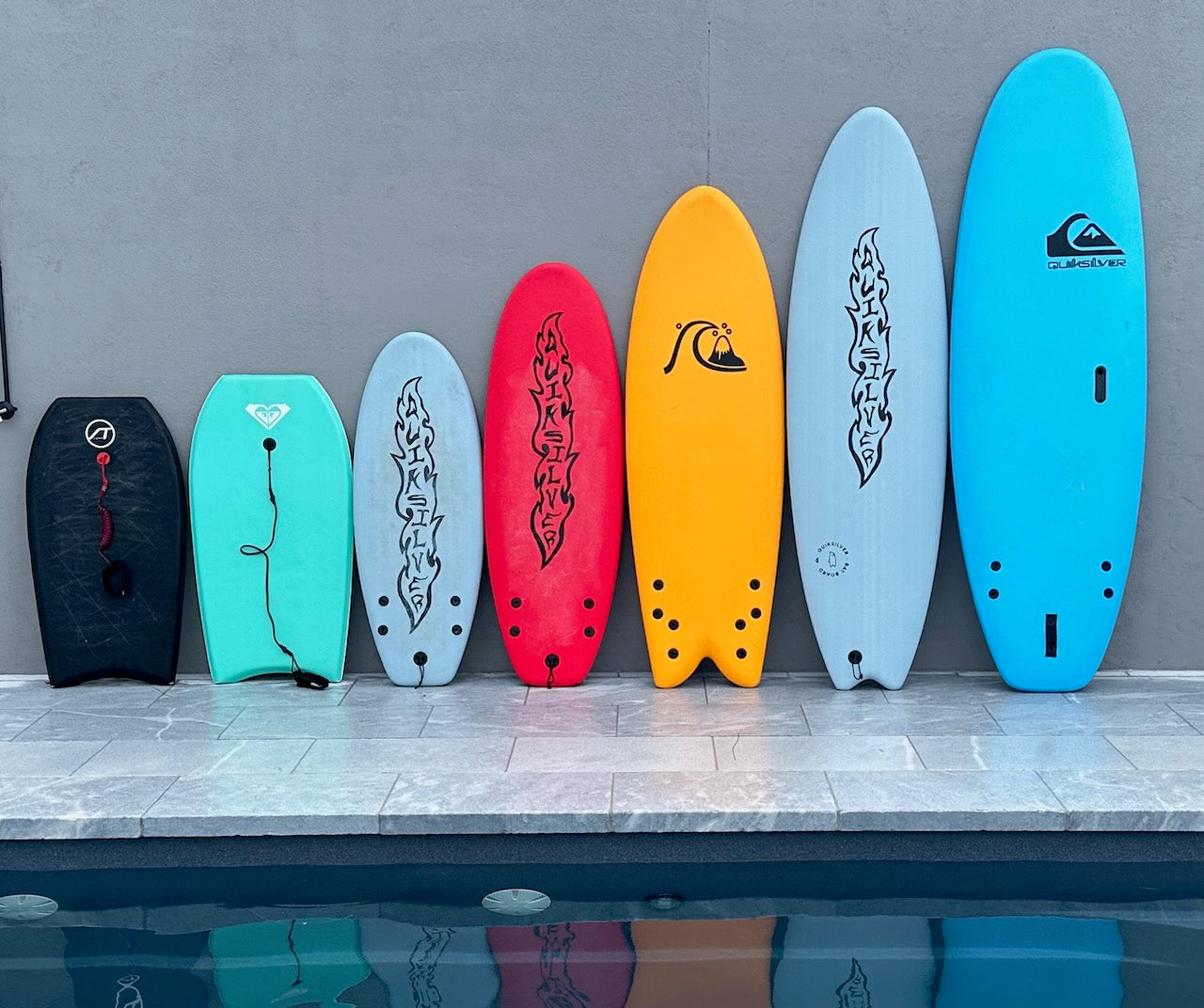 Outlet Sale  - Quiksilver & Roxy