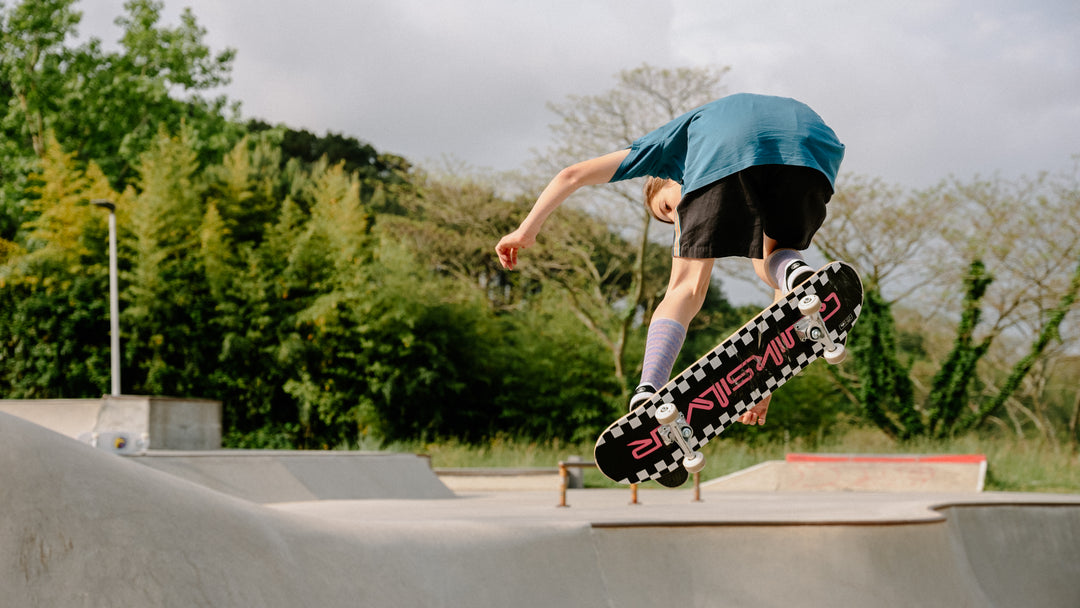 Quiksilver Shred Street Complete Skateboard - Summer vibes